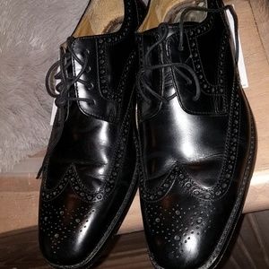 Mens dress shoes